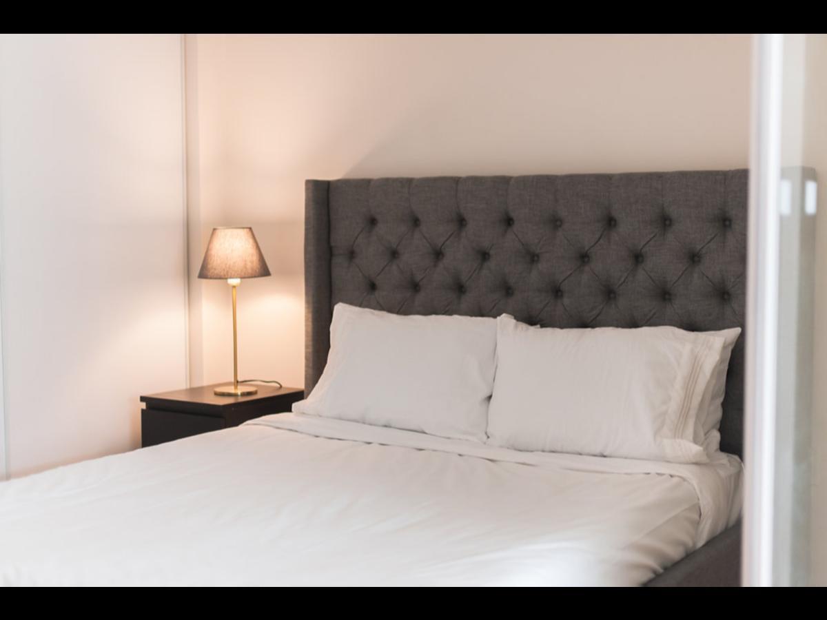 N2N Suites - Downtown Lake & City View Apartments Toronto Dış mekan fotoğraf